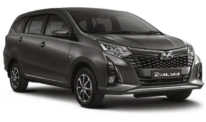Toyota Calya 2025 tampak samping depan