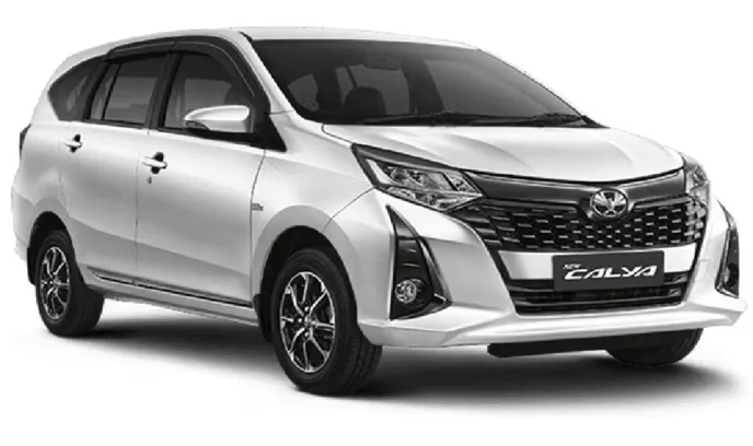 Toyota Calya 2025 tampak samping depan